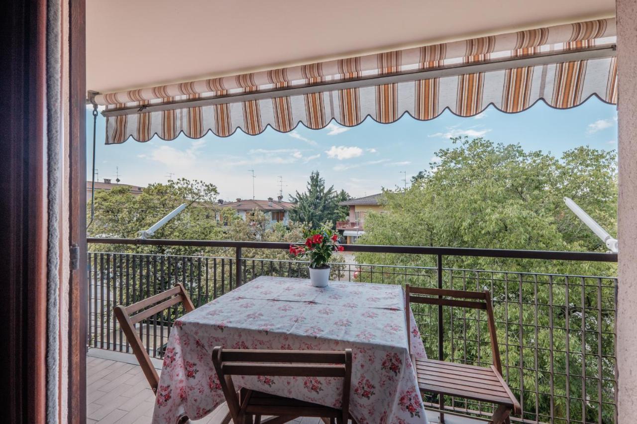 Casa Lugana 15 - Monolocale Con Piscina Fronte Lago シルミオーネ エクステリア 写真