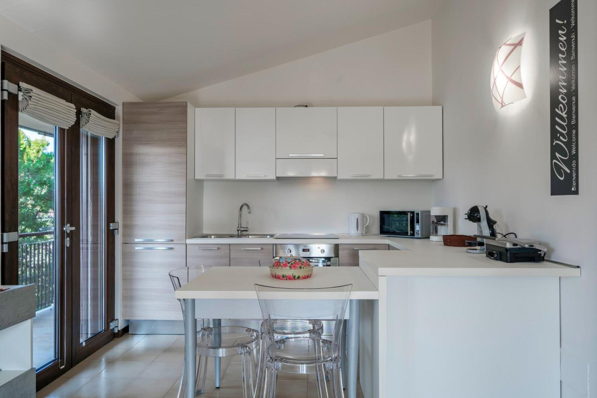 Casa Lugana 15 - Monolocale Con Piscina Fronte Lago シルミオーネ エクステリア 写真
